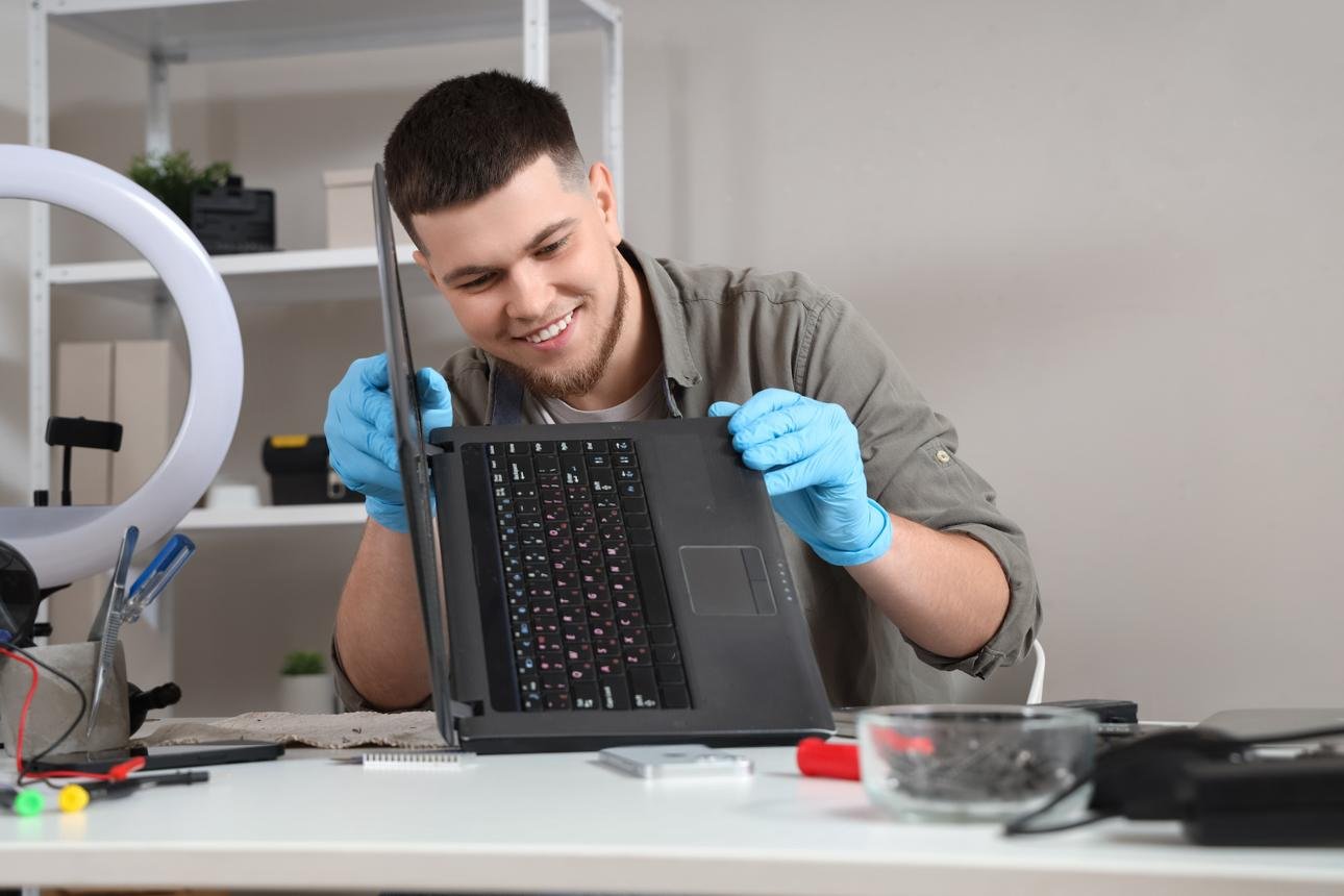 How to check a used laptop before buying