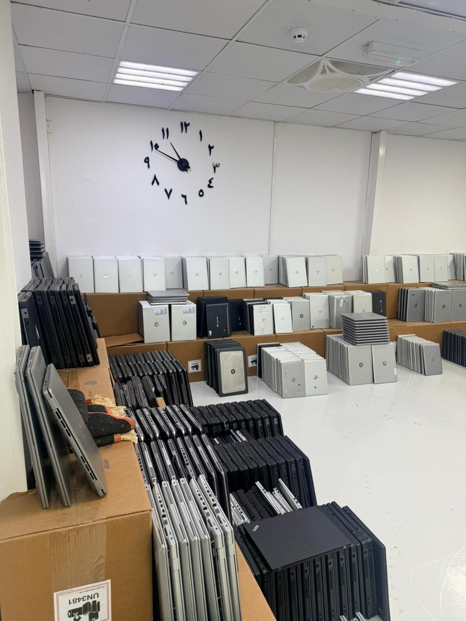 Wholesale Laptop Warehouse sharjah